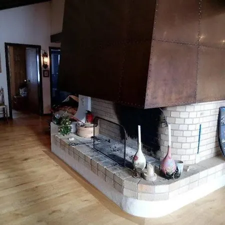 דירה Location Cozy 3 Bedroom Flat In גשטאט
